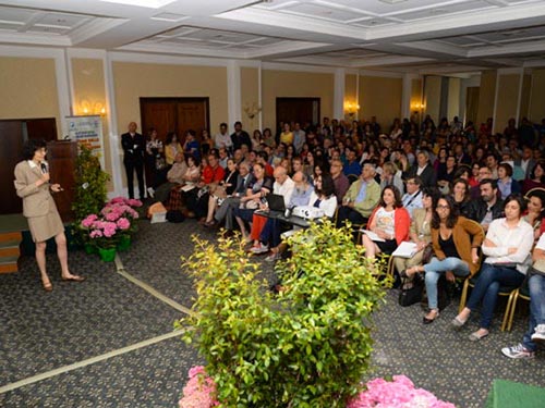 Conferenza della Dr.ssa Michela De Petris al “Salone della sana alimentazione” sede di CT