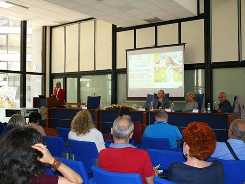 Docenti della Scuola al VI° Convegno Nazionale di Naturopatia. Da sinistra i D.ri Amadio Bianchi, Maria Concetta La Rocca, Luisa Pedrelli e Alfio Trovato.